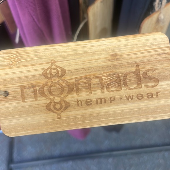 Pure Hemp Fabric Open Back Nomads Anahata Tank Top - Picture 5 of 5